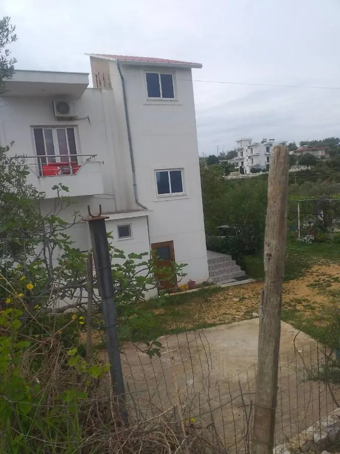 Villa Selmani Ksamil Apartment