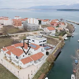 https://apartments-zdrijac-xi.hotelinzadar.com