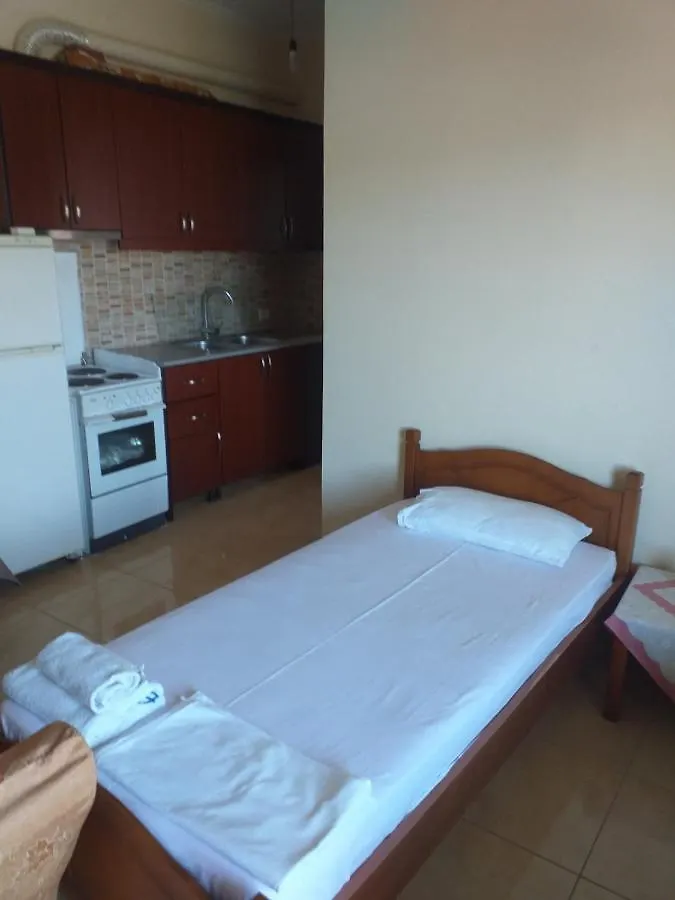 Villa Selmani Ksamil Apartment